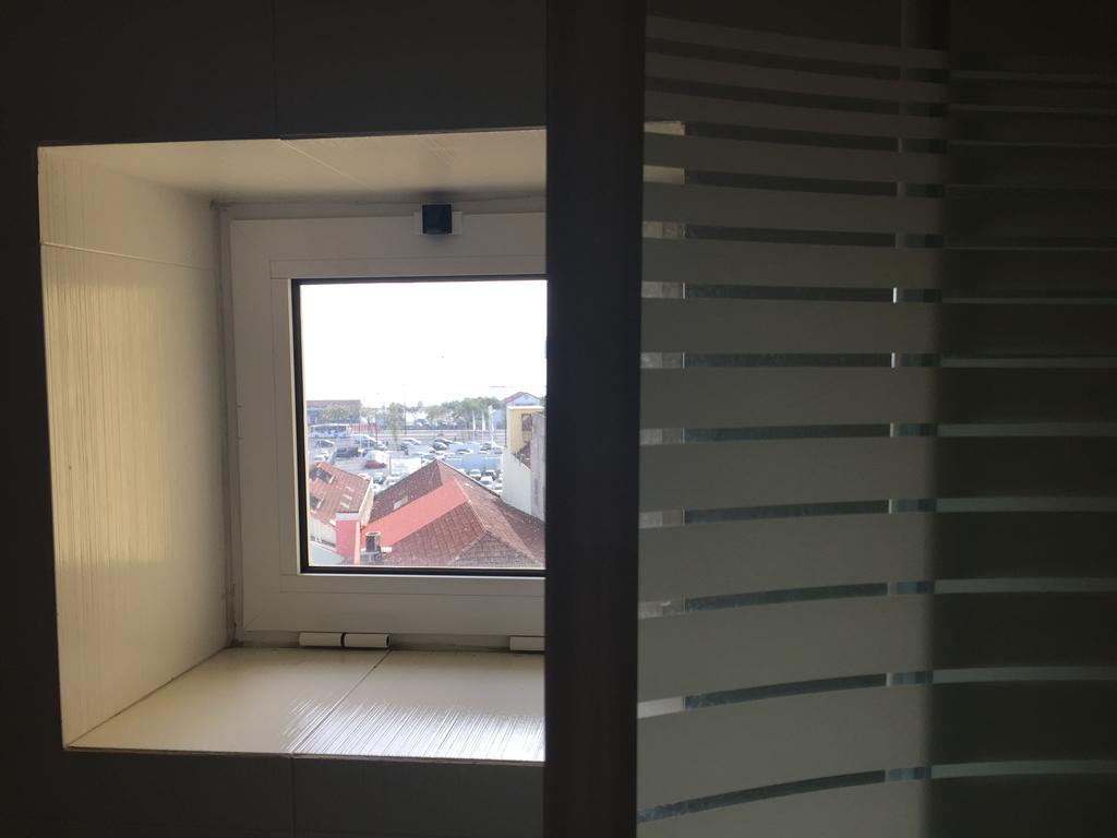 Modern Conde Barao - Sss Lissabon